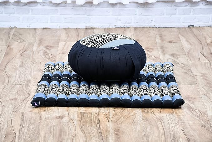Leewadee Meditation Cushion Set – 1 Round Zafu Meditation Pillow and 1 Square Roll-Up Zabuton Meditation Mat, Pillows Bundle Filled with Kapok