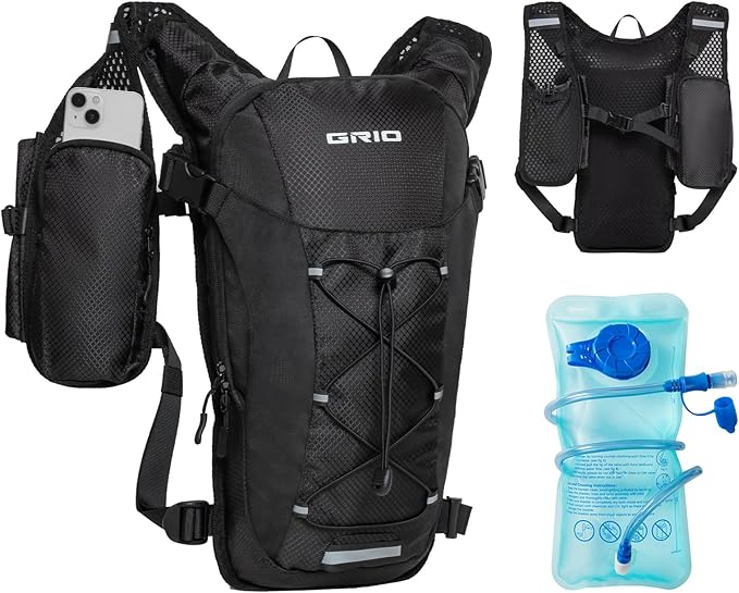 Lightweight Hydration Backpack for Women & Men, Small Running Backpack, Hiking Backpack with 2L Water Bladder Running Vest for Hiking Cycling Running Biking Black