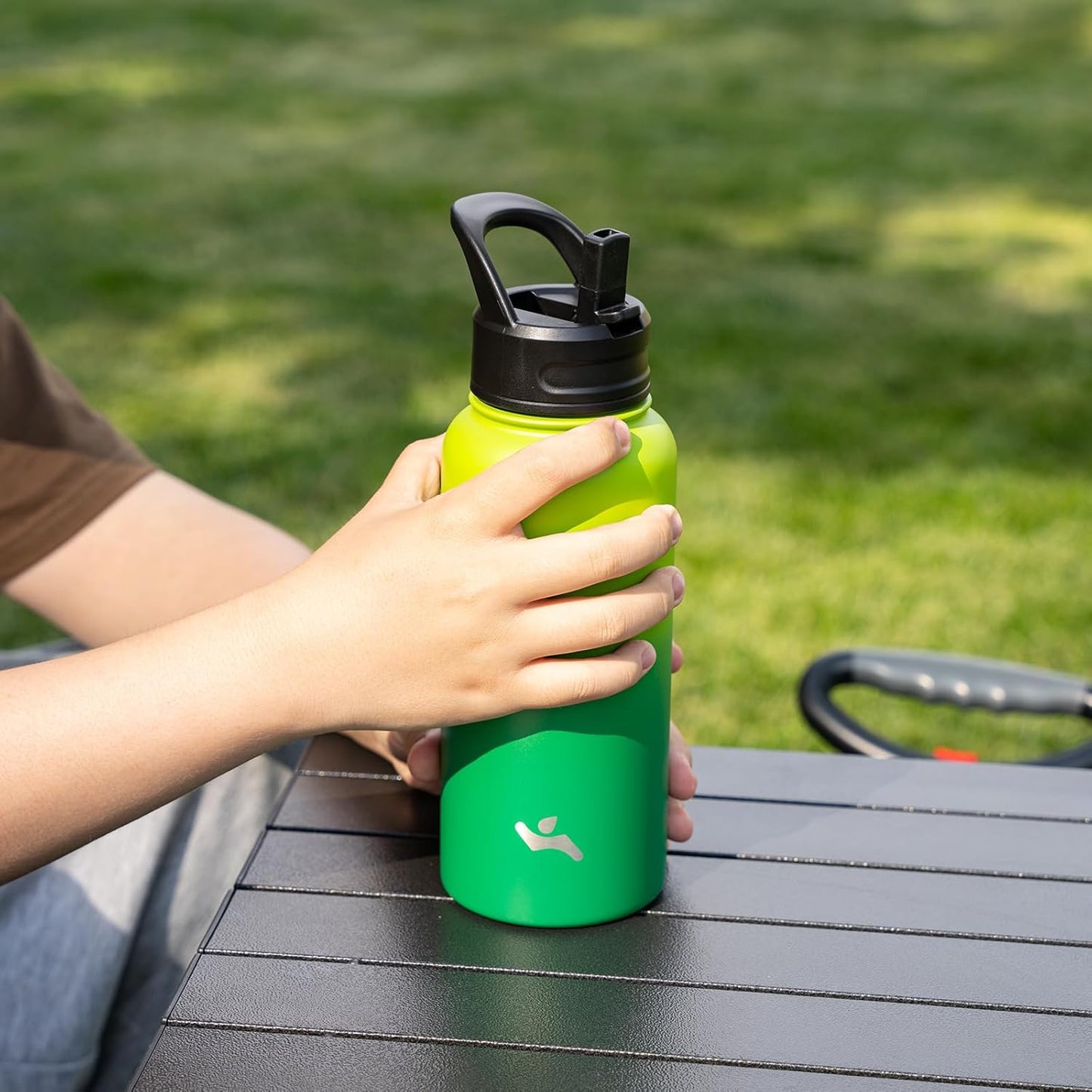 18 oz Insulated Water Bottle Stainless Steel Sport Bottles with 3 Lids,Bamboo Grove