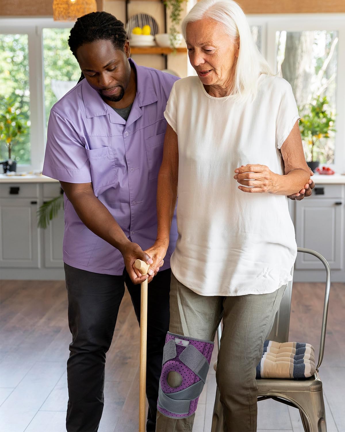 ABYON Adjustable Knee Brace for Men & Women - Maximum Support with Dual Side Stabilizers & Crossed Compression Straps for Meniscus Tear, ACL, MCL, LCL, Patella Injury and Post-Surgery Recovery - Please Check How To Size Video