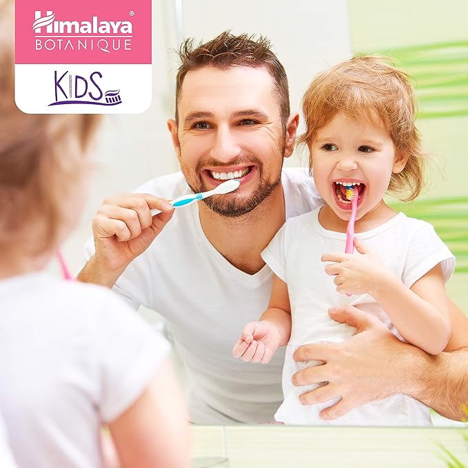 Himalaya Botanique Kids Toothpaste, Herbal, Bubble Gum Flavor, Fights Plaque, Fluoride Free, Gentle, No Artificial Flavors or Colors, SLS Free, Gluten Free, Cruelty Free, Vegan, Foaming, 4 Oz, 2 Pack