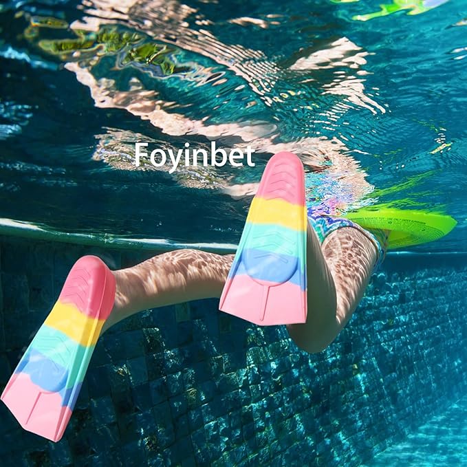 Kids Swim Fins,Short Kids Fins Youth Swimming Flippers for Lap Swimming Training for Children Girls Boys Beginners