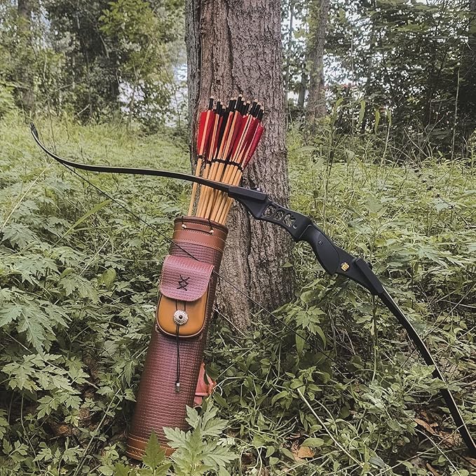 Arrow Quiver or Rustic Leather Quiver - Back Quiver for Arrows and Crossbow Quiver - Bow Quiver and Quiver for Compound Bow - Traditional Arrow Holder