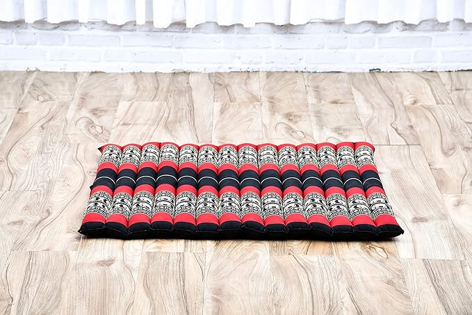 Leewadee Zabuton Seating Cushion – Square Floor Seat for Meditation Exercises, Light Yoga Mat Filled with Kapok