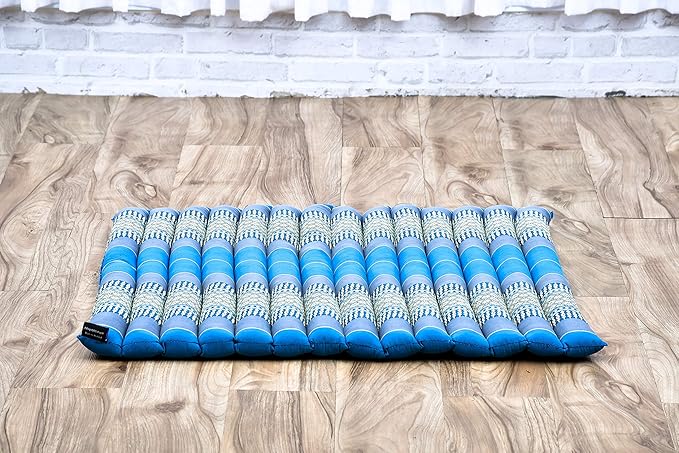 Leewadee Zabuton Seating Cushion – Square Floor Seat for Meditation Exercises, Light Yoga Mat Filled with Kapok